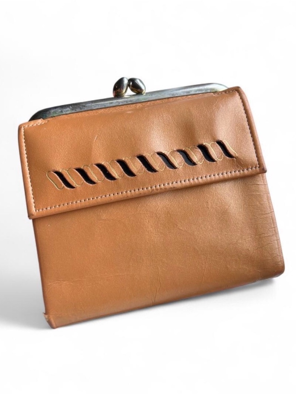 Vintage 80’s Classic Tan Leather Kiss-Lock Wallet - Women